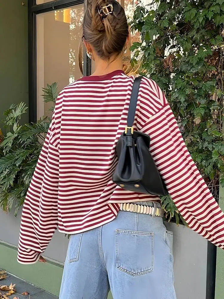 Fantoye Round Neck Print Striped Pullover Women T-shirt Red Long Sleeve Casual Y2k T-shirt Femme Autumn Loose Elegant Streetwear