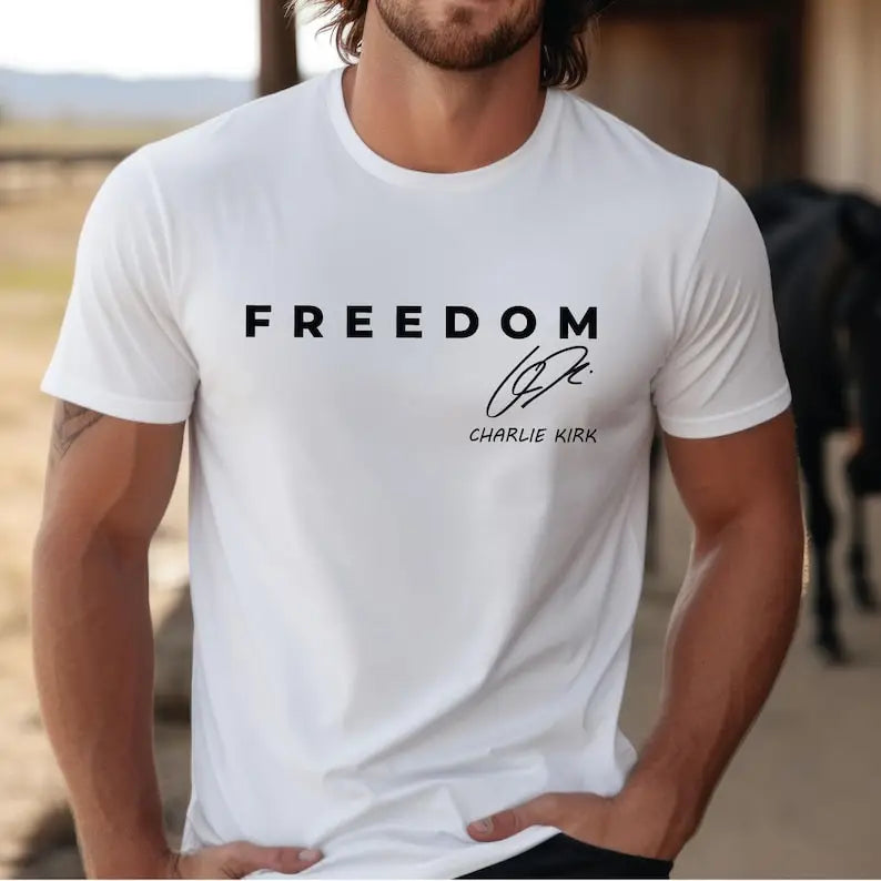 Conception de chemise Freedom Charlie Kirk avec signature : T-shirt patriotique pour Tee