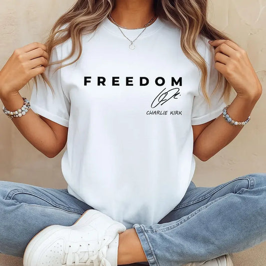 Conception de chemise Freedom Charlie Kirk avec signature : T-shirt patriotique pour Tee